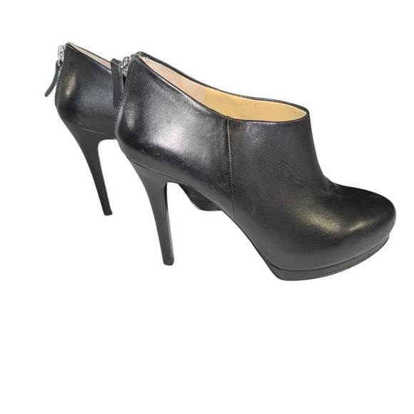 Nine West Black Heeled Ankle Boots - Picture 3 of 5